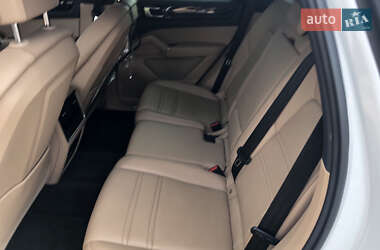Внедорожник / Кроссовер Porsche Cayenne 2019 в 