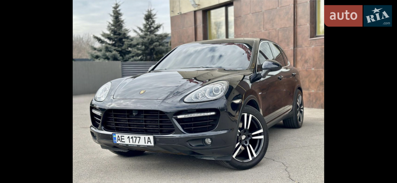 2011 Porsche Cayenne - мініатюра 16