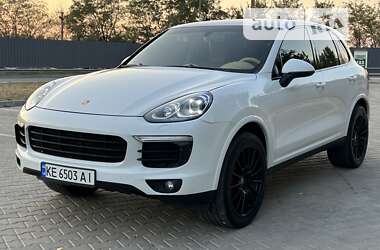 Позашляховик / Кросовер Porsche Cayenne 2016 в Дніпрі