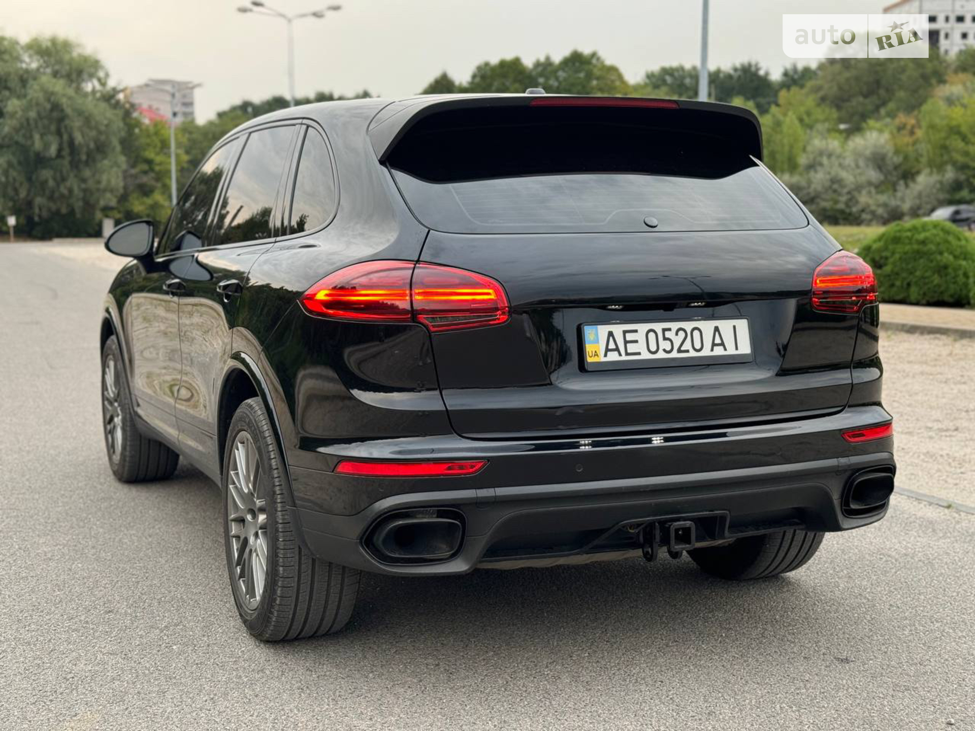 2016 Porsche Cayenne - мініатюра 8