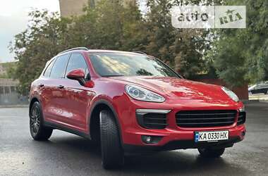 Внедорожник / Кроссовер Porsche Cayenne 2015 в Кривом Роге