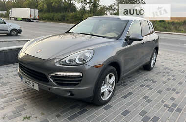 Внедорожник / Кроссовер Porsche Cayenne 2012 в Тернополе