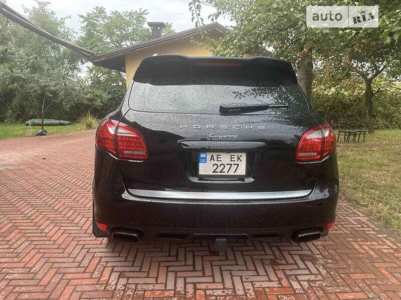 Внедорожник / Кроссовер Porsche Cayenne 2013 в Днепре