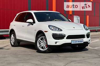 Позашляховик / Кросовер Porsche Cayenne 2014 в Києві