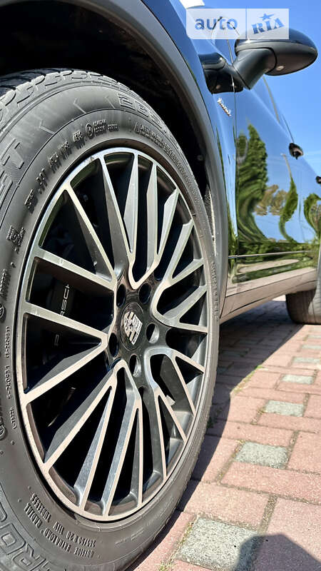Позашляховик / Кросовер Porsche Cayenne 2013 в Житомирі фото 10 Позашляховик / Кросовер Porsche Cayenne 2013 в Житомирі