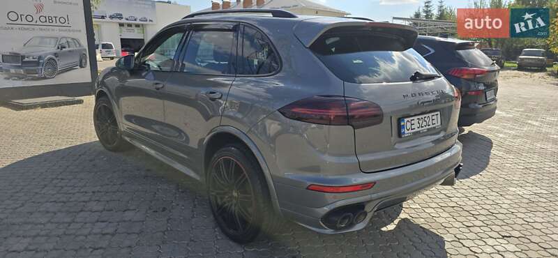 Внедорожник / Кроссовер Porsche Cayenne 2015 в Черновцах фото 5 Внедорожник / Кроссовер Porsche Cayenne 2015 в Черновцах