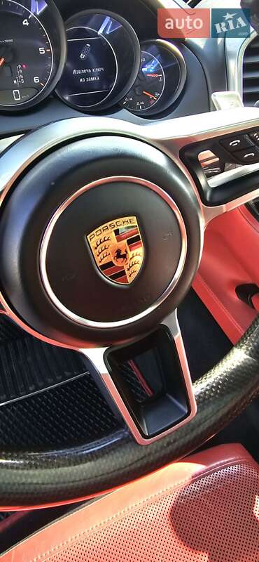 Внедорожник / Кроссовер Porsche Cayenne 2015 в Черновцах фото 70 Внедорожник / Кроссовер Porsche Cayenne 2015 в Черновцах