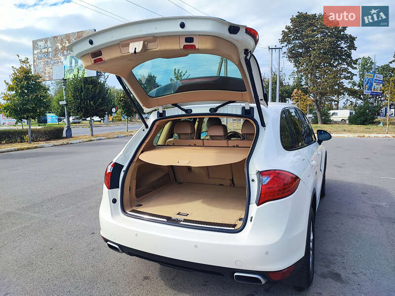 Позашляховик / Кросовер Porsche Cayenne 2011 в Петропавлівській Борщагівці фото 9 Позашляховик / Кросовер Porsche Cayenne 2011 в Петропавлівській Борщагівці