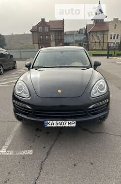 Внедорожник / Кроссовер Porsche Cayenne 2013 в Киеве