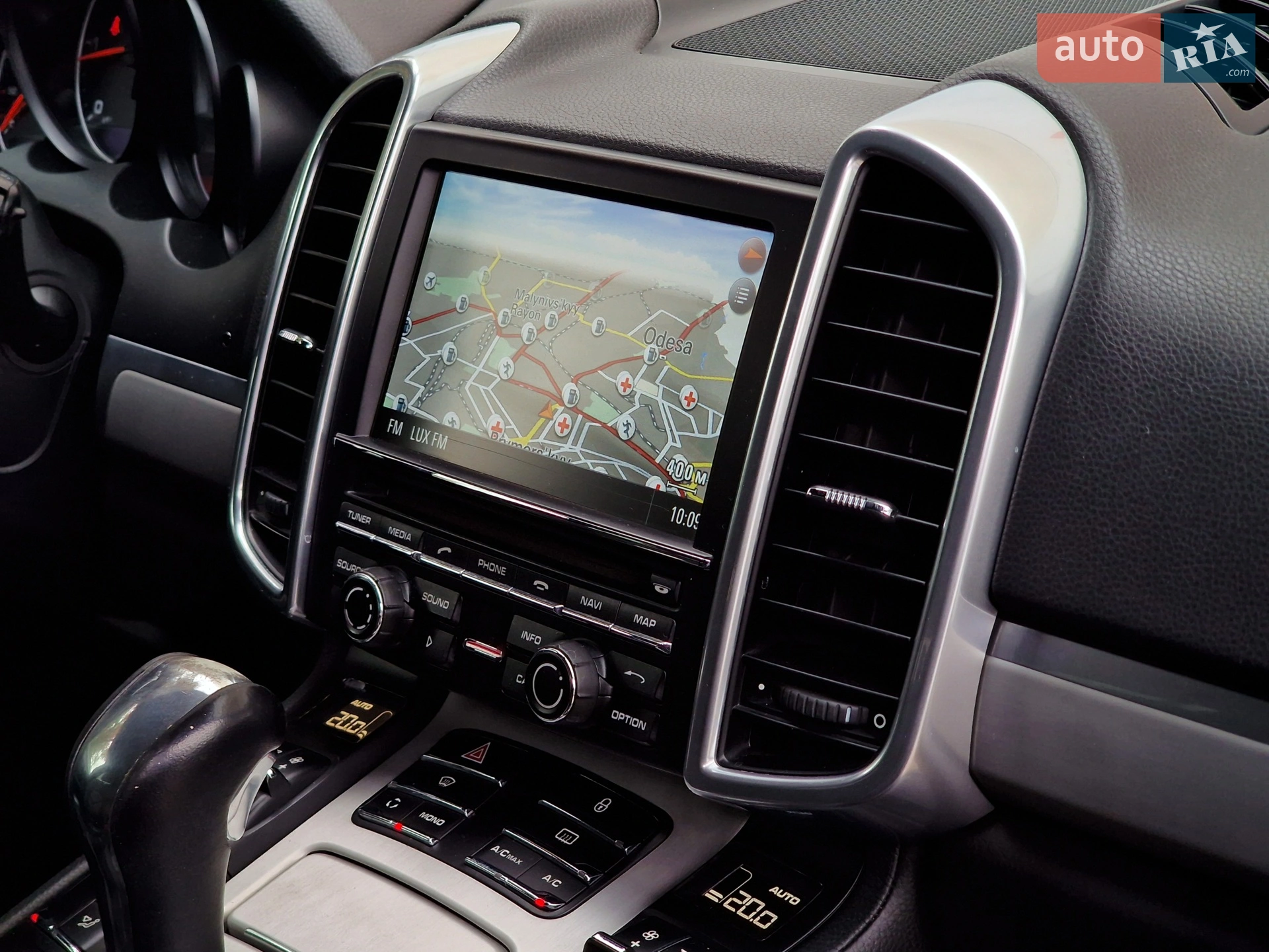 2012 Porsche Cayenne - мініатюра 38