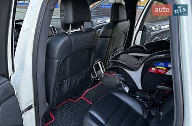 Позашляховик / Кросовер Porsche Cayenne 2010 в Запоріжжі