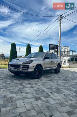 Позашляховик / Кросовер Porsche Cayenne 2007 в 