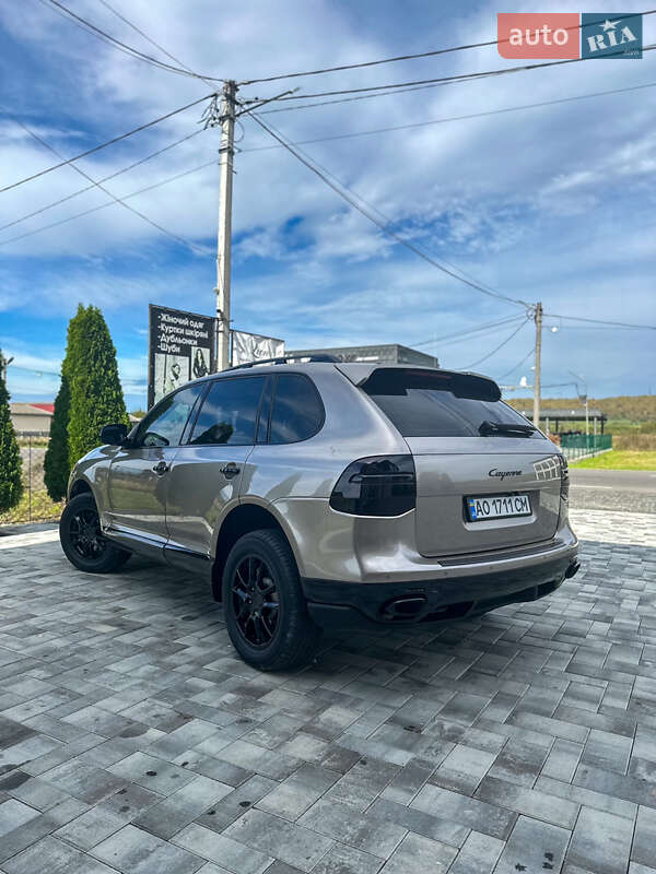 Позашляховик / Кросовер Porsche Cayenne 2007 в Тячеві
