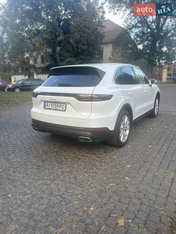 Позашляховик / Кросовер Porsche Cayenne 2019 в Фастові