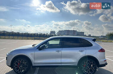 Внедорожник / Кроссовер Porsche Cayenne 2015 в Одессе