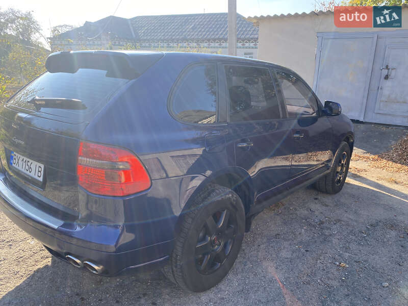 Позашляховик / Кросовер Porsche Cayenne 2008 в Віньківцях