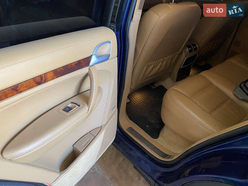 Позашляховик / Кросовер Porsche Cayenne 2008 в Віньківцях