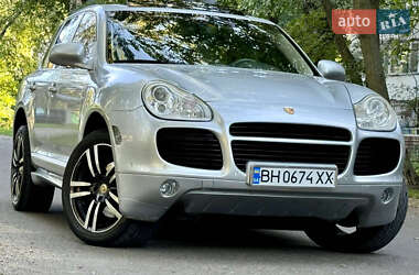 Позашляховик / Кросовер Porsche Cayenne 2006 в Павлограді