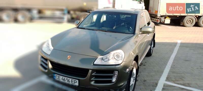Позашляховик / Кросовер Porsche Cayenne 2008 в Чернівцях