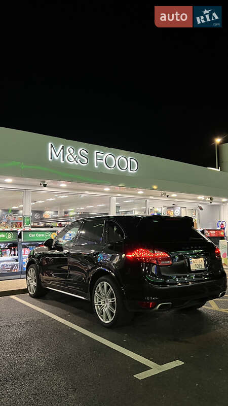 Позашляховик / Кросовер Porsche Cayenne 2013 в Тернополі