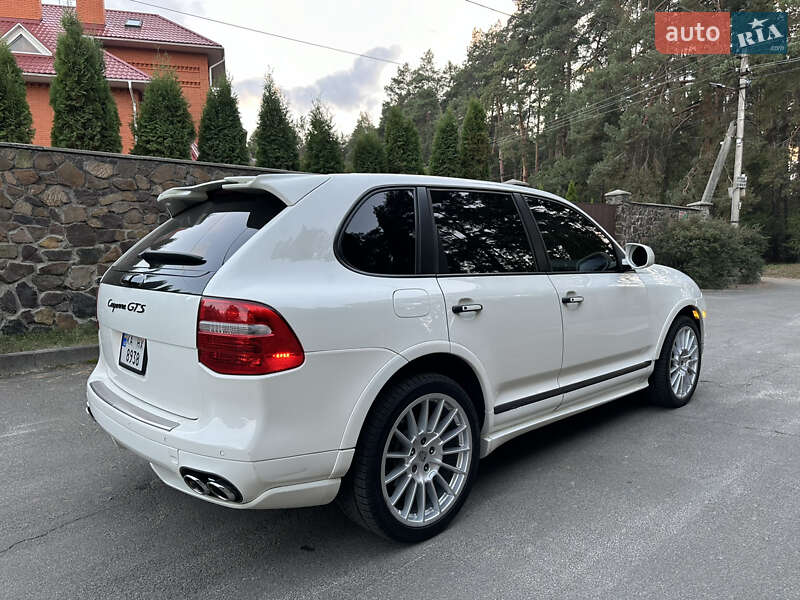 Позашляховик / Кросовер Porsche Cayenne 2008 в Броварах