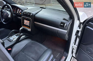 Внедорожник / Кроссовер Porsche Cayenne 2008 в 