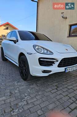 Внедорожник / Кроссовер Porsche Cayenne 2010 в Львове