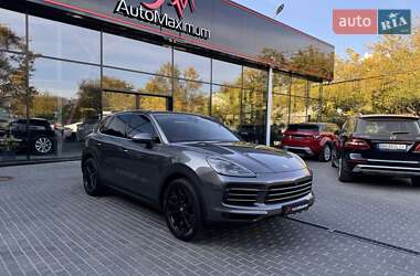 Позашляховик / Кросовер Porsche Cayenne 2019 в Одесі