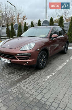 Внедорожник / Кроссовер Porsche Cayenne 2011 в Харькове