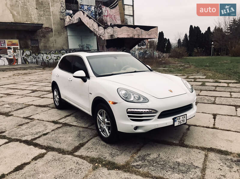 Позашляховик / Кросовер Porsche Cayenne 2013 в Вінниці