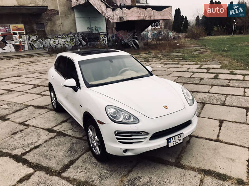 Позашляховик / Кросовер Porsche Cayenne 2013 в Вінниці