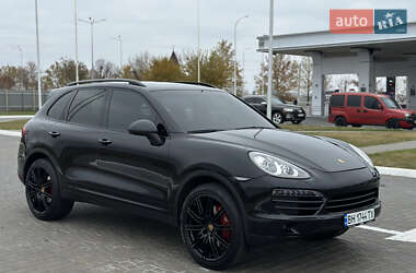 Позашляховик / Кросовер Porsche Cayenne 2012 в Миколаєві