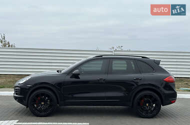 Внедорожник / Кроссовер Porsche Cayenne 2012 в Николаеве