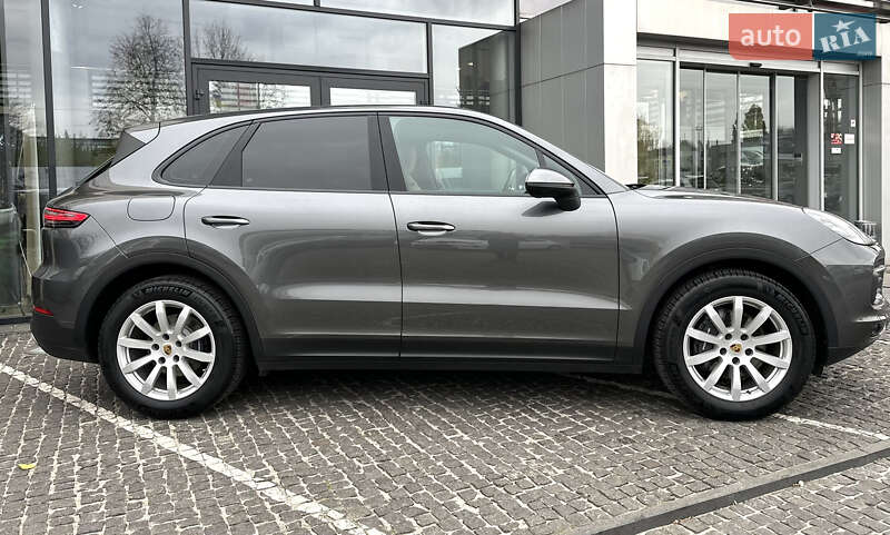 Внедорожник / Кроссовер Porsche Cayenne 2020 в Днепре