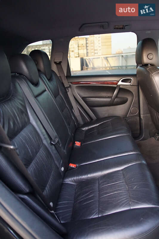 Позашляховик / Кросовер Porsche Cayenne 2006 в Києві