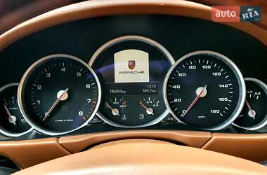 Позашляховик / Кросовер Porsche Cayenne 2007 в 