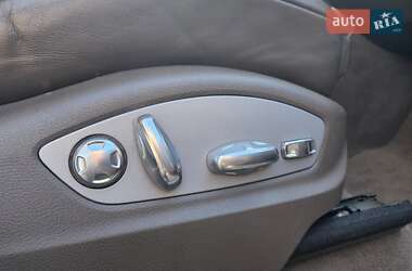 Позашляховик / Кросовер Porsche Cayenne 2010 в 