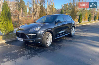 Внедорожник / Кроссовер Porsche Cayenne 2012 в Киеве