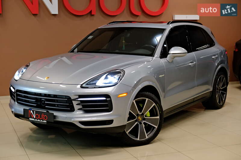 Позашляховик / Кросовер Porsche Cayenne 2021 в Одесі