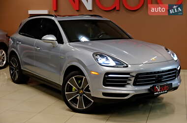 Позашляховик / Кросовер Porsche Cayenne 2021 в Одесі