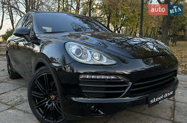 Внедорожник / Кроссовер Porsche Cayenne 2012 в Николаеве