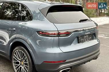 Внедорожник / Кроссовер Porsche Cayenne 2018 в Киеве