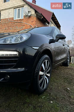 Внедорожник / Кроссовер Porsche Cayenne 2011 в Тячеве