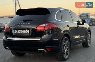 Внедорожник / Кроссовер Porsche Cayenne 2013 в Черновцах