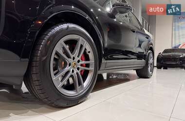 Внедорожник / Кроссовер Porsche Cayenne 2023 в Одессе