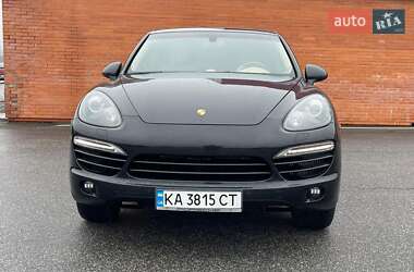 Позашляховик / Кросовер Porsche Cayenne 2010 в Києві