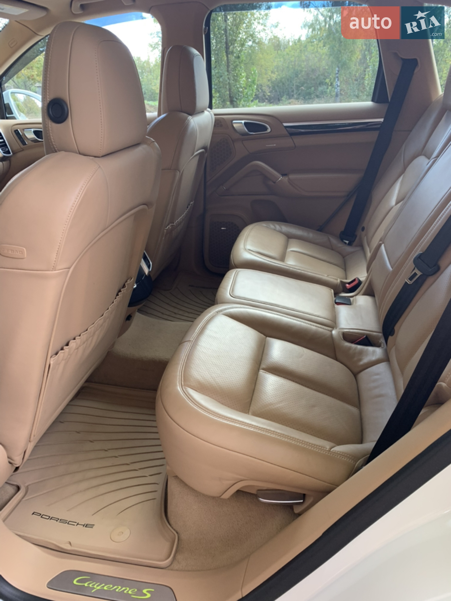 2017 Porsche Cayenne - мініатюра 16