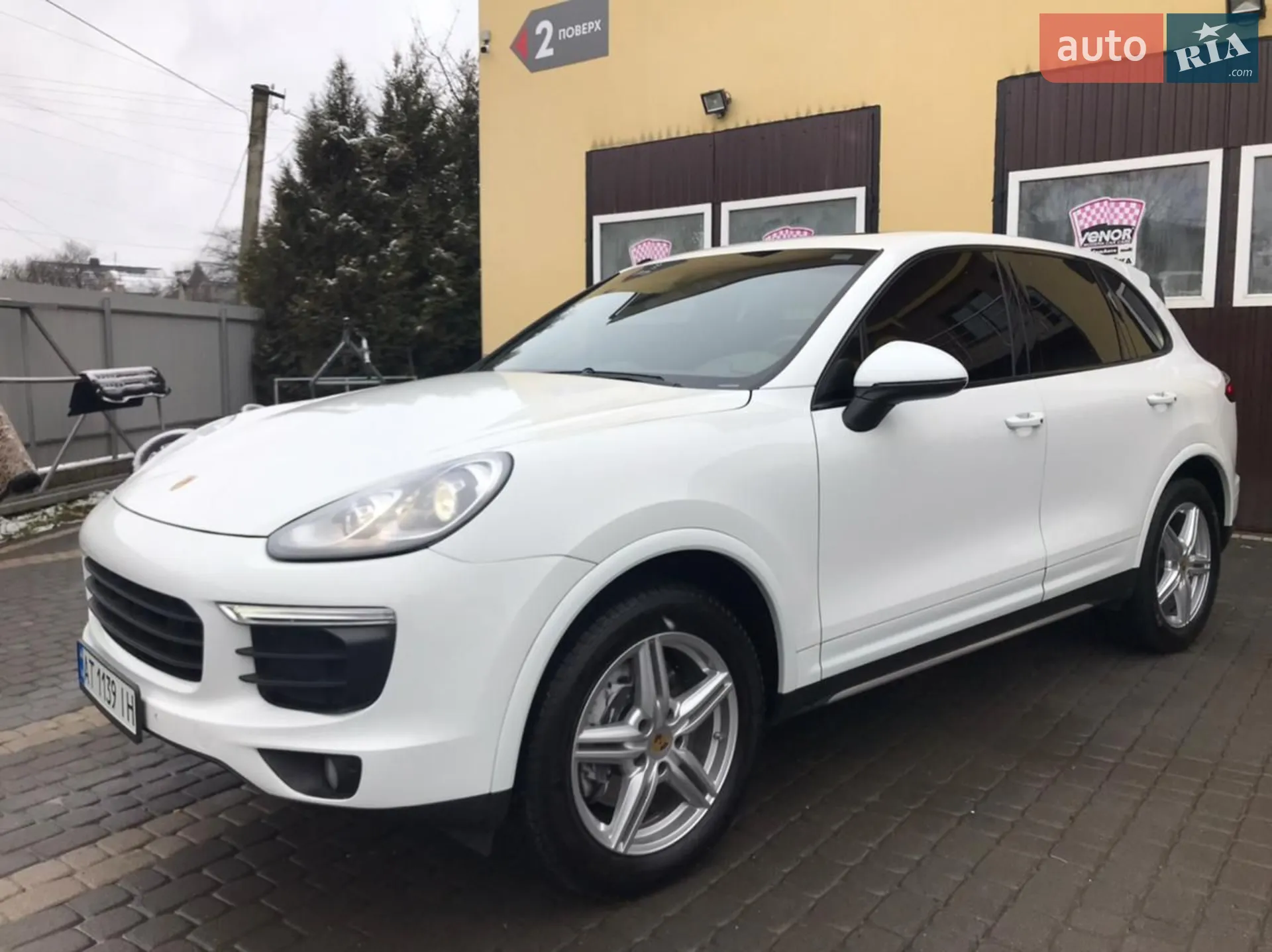 2017 Porsche Cayenne - мініатюра 45