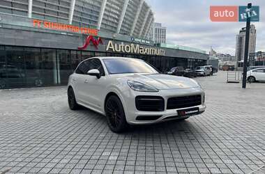 Позашляховик / Кросовер Porsche Cayenne 2022 в Києві