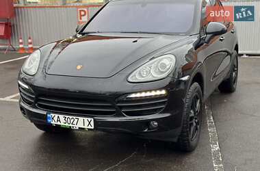 Внедорожник / Кроссовер Porsche Cayenne 2013 в Киеве